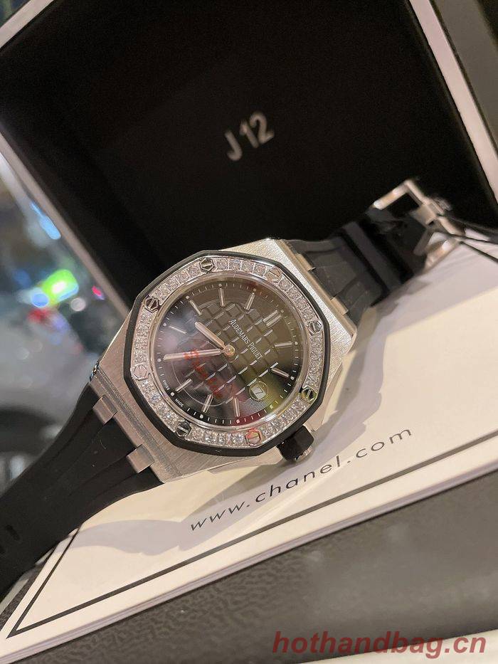 Audemars Piguet Watch APW00005